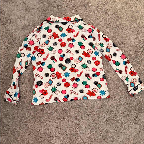 Kate Spade Christmas pajama set. - Picture 5 of 8